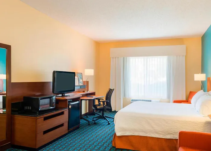 Fairfield Inn & Suites By Marriott Allentown Bethlehem/Lehigh Valley Airport